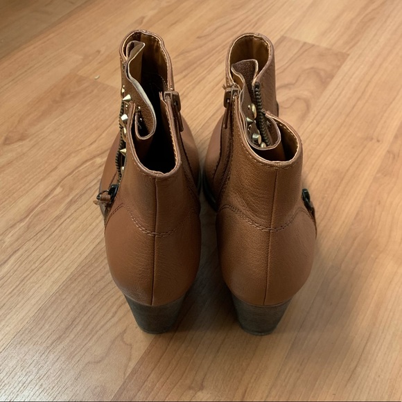 New!! Nine West Leather Ankle Boots - Picture 4 of 7